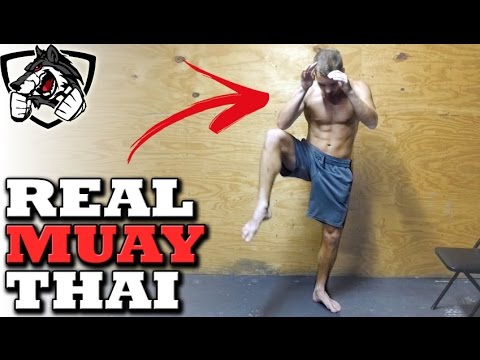 Understanding the Traditional Muay Thai Stance & Strategies