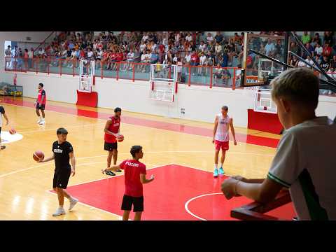 Pallacanestro Varese, parlano i tifosi: tanta gente al Campus per la Openjobmetis
