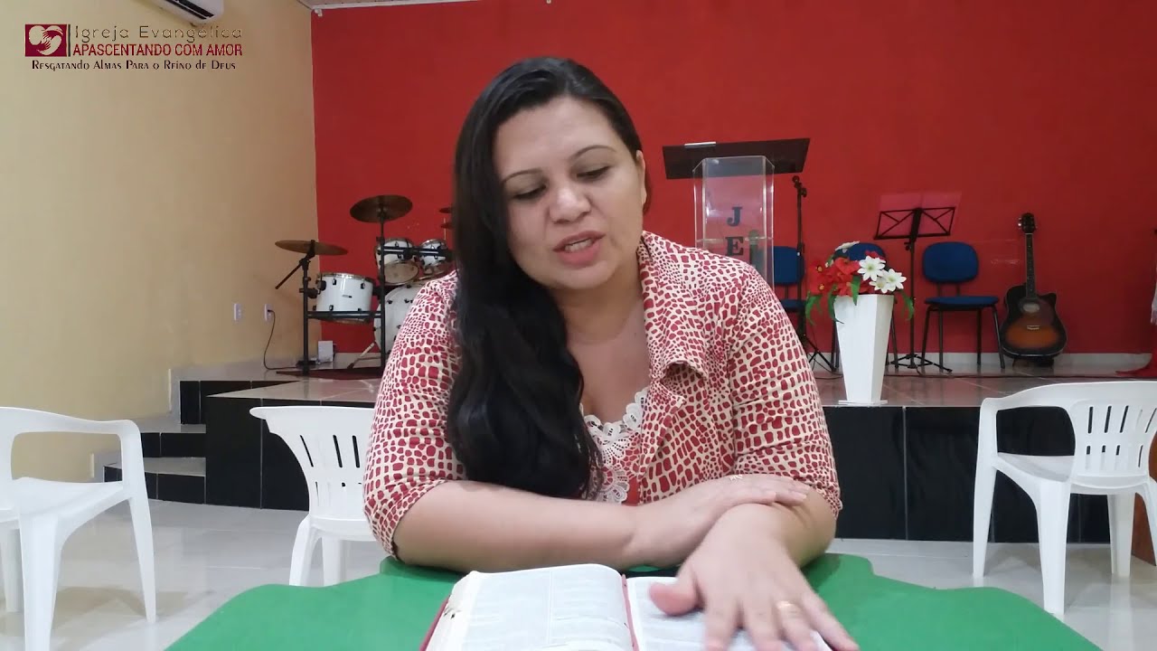 Neemias 8.8-10  Não vos entristeçais, porque a ALEGRIA DO SENHOR é a vossa força.