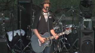 Todd Snider - &quot;I Was Looking For A Job (When I Found This One)&quot; LIVE