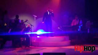 Exclusive: Kenny &quot;Babyface&quot; Edmonds Give Surprise Performance (Hiphopenquirer.tv)