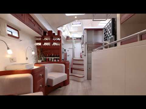 Exploring the luxurious interior of the Bestevaer 54 'MicMac' yacht