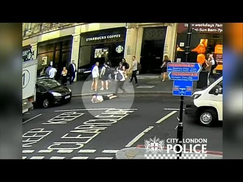 Lucky Escape - Man pushed in front of a taxi (UK) - ITV News - 13th November 2018
