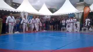 Download lagu demo place de jaude casse de brique mp3 Download lagu demo place de jaude casse de brique mp3