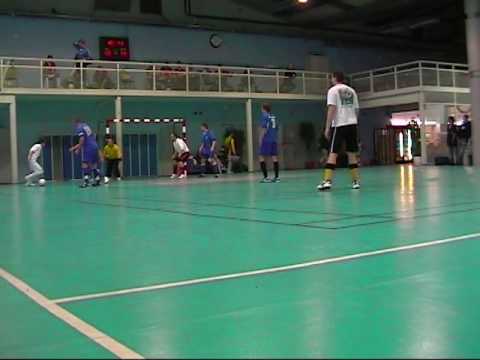 MasKi vs. Real Inferno 4-7 (Masala Futsalturnaus 27.12.2009)