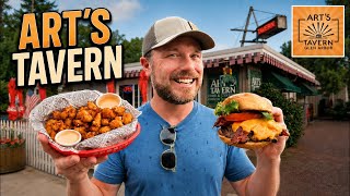 You CAN’T Visit Glen Arbor Michigan Without Trying This Burger at Art’s Tavern!