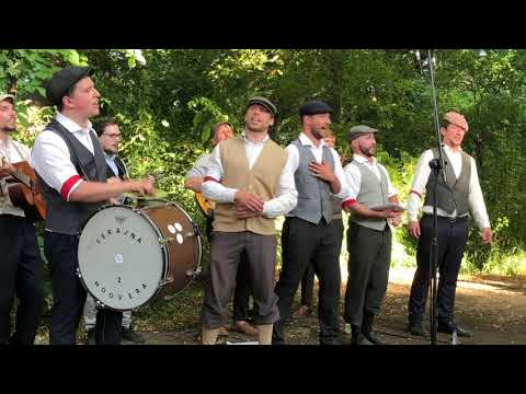 Hej, hej ułani - Ferajna z Hoovera w Niepodległa. Miejsce spotkań