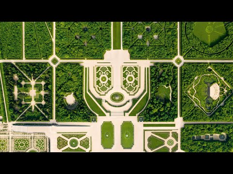 Le château de Versailles vu du ciel // The palace of Versailles from the sky