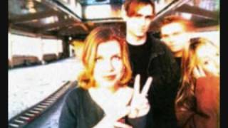 Belly .:. Low red moon