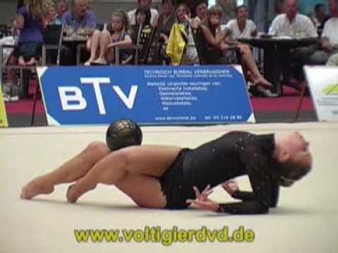 07 - Kimberley ROBSON - Ball - Rhythmic Cup Mol 2009