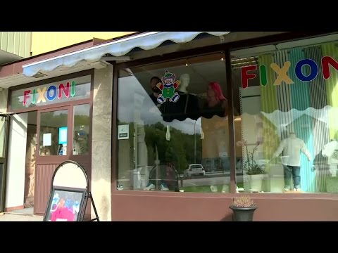 Fem långa minuter för Emelie och Andreas - Spring! (TV4)