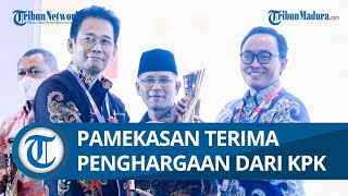 Bupati Pamekasan Terima Penghargaan dari KPK RI dalam Rangka Hari Anti Korupsi Sedunia