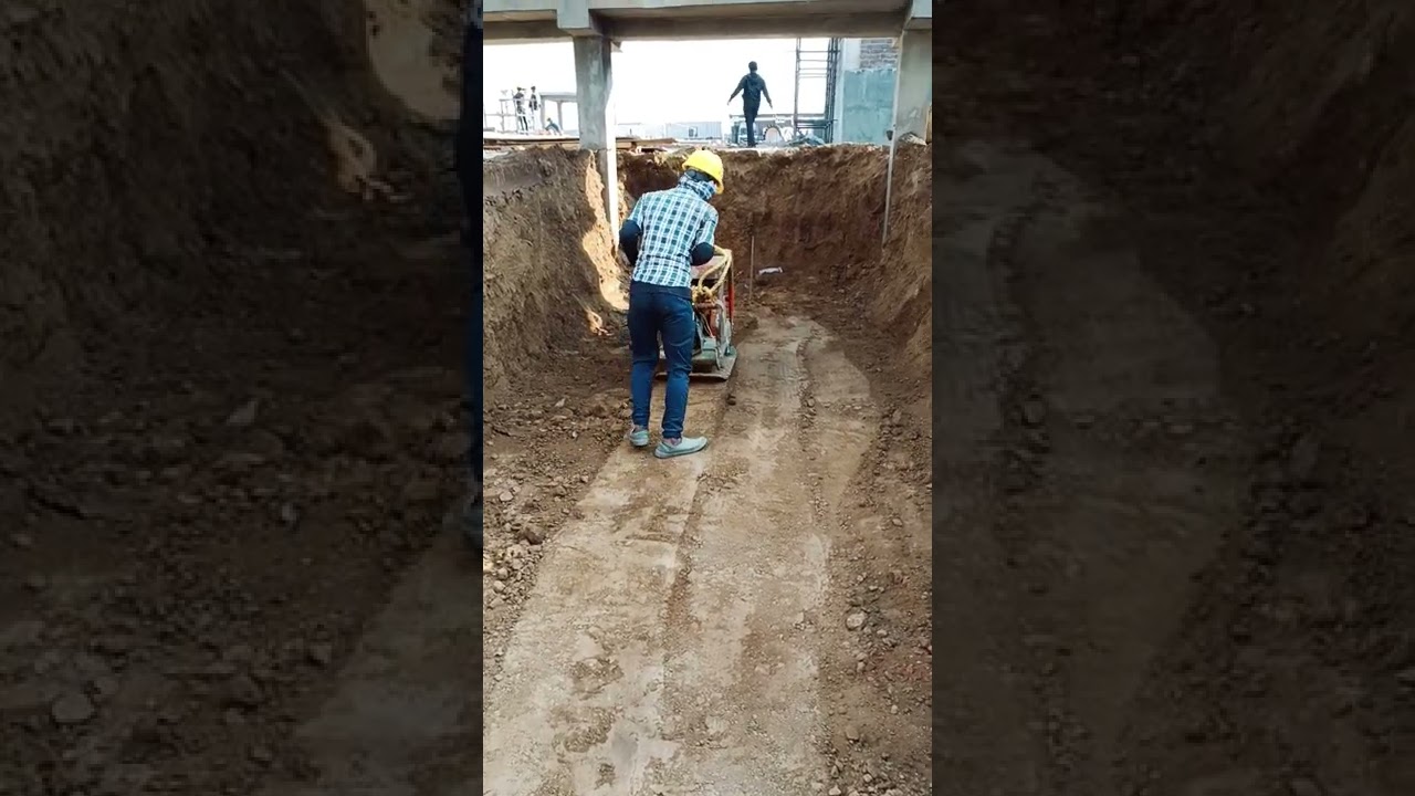 Plate compactor working and purpose 🔥🔥 #siteengineer #sitework #engineer