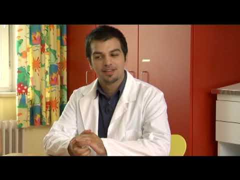 Lehrfilm Arztgespräche - Überbringen schlechter Nachrichten   „Ihr Kind hatte einen Unfall“