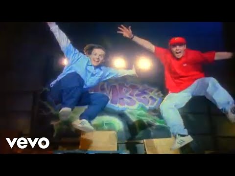 PJ & Duncan - Let's Get Ready to Rhumble (Official Music Video)