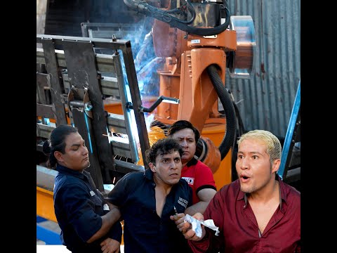 Se infiltró de mecánico para conocer a sus trabajadores y se llevó una gran sorpresa.