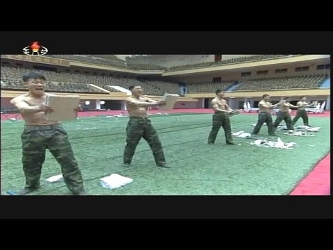 KCTV - North Korea Special Forces Extreme Taekwondo Demo [720p]