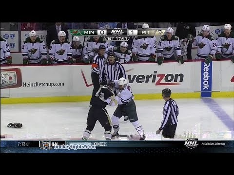 Zenon Konopka vs Craig Adams Dec 19, 2013
