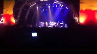 Ali Campbell paint it black