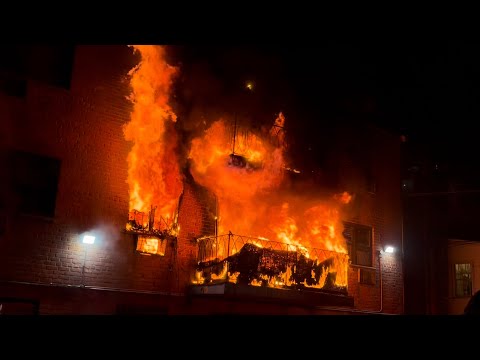 🌟 EARLY ARRIVAL 🌟 FDNY Bronx 2nd Alarm Box 2866 Heavy Fire 2nd Floor 