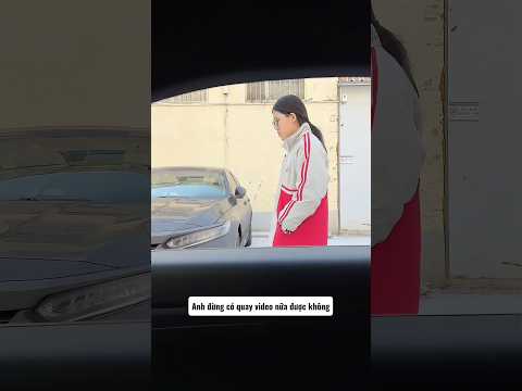 Tặng chiếc xe điện dễ thương cho em gái #shorts