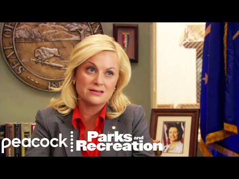 Parks and Recreation | Pilot (Episode Highlight)