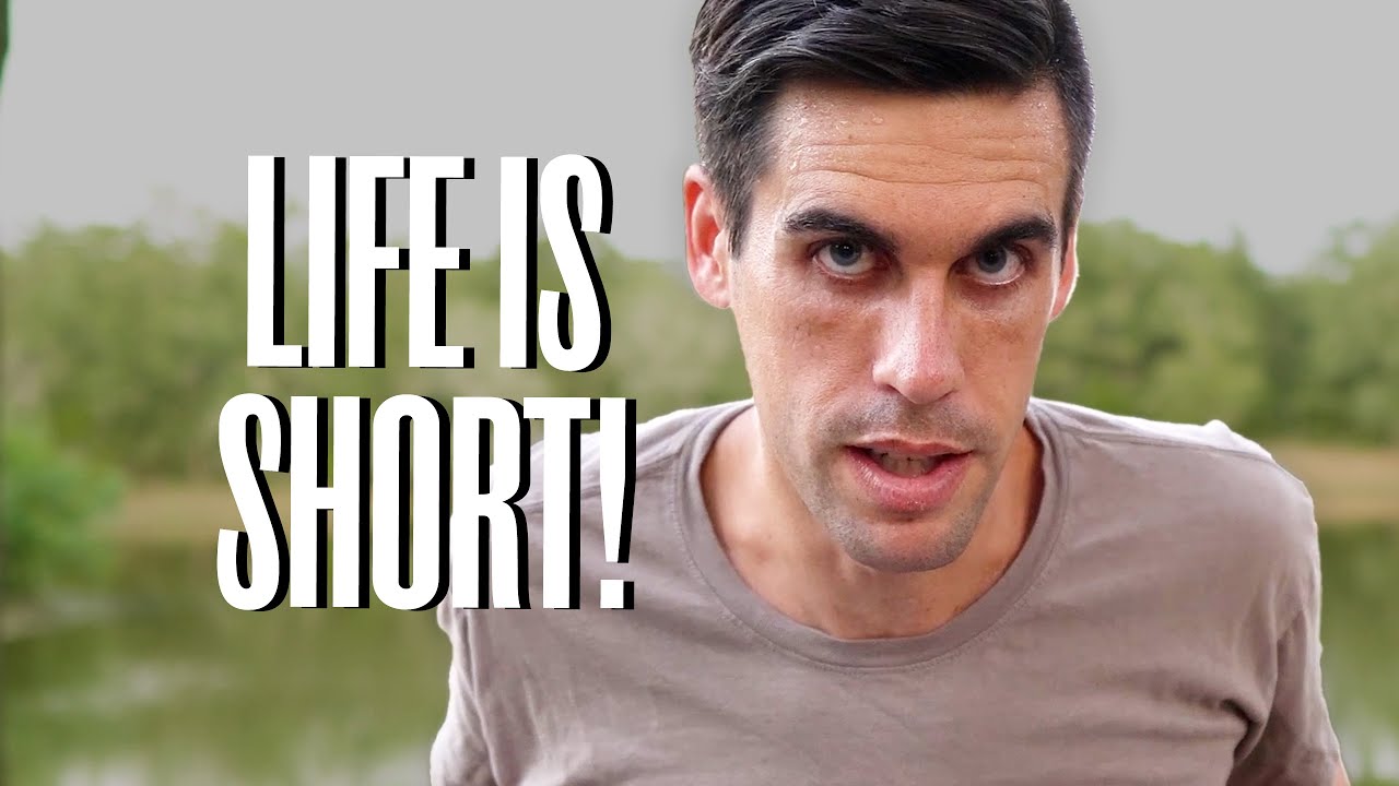 What Is Memento Mori? (Explained In 5 Minutes)