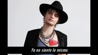 The Libertines- Music When The Lights Go Out (Subtitulos en Español)