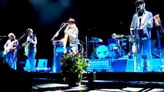 Neil Young and Promise of the Real - Walk On