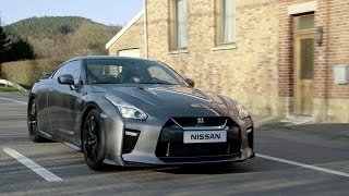 2017 Nissan GT-R-First Look