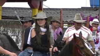 preview picture of video 'Horseback Riding in Circasia, beautiful horses and girls, touring the Quindio Colombia 23'