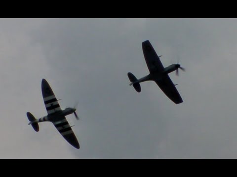 BBMF Spitfires - TE311 & AB910