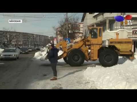 Polaris Năvodari scoate zăpada din oraș - Litoral TV