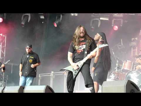 Sepultura feat. Tim 'Ripper' Owens : Territory @ Bloodstock Festival 2012