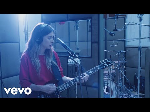 HAIM - Valentine
HAIM - Valentine