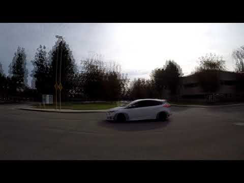 Ford Focus ST Invidia Q300 vs N1 catback