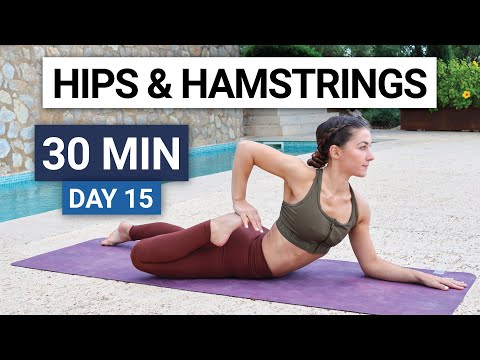 30 Min Yoga Flow | Hips & Hamstrings | Day 15 - 30 Day Yoga Challenge