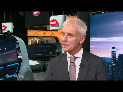 VW CEO Says Company Has Capital for Electric-Vehicle Plan