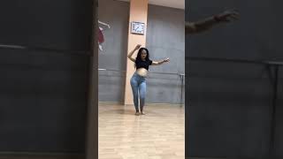 Казашка и импровизация. Балади. Baladi