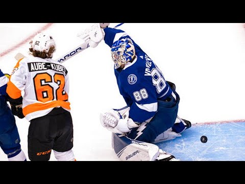 NHL Reaction | Flyers v. Lightning - Round Robin