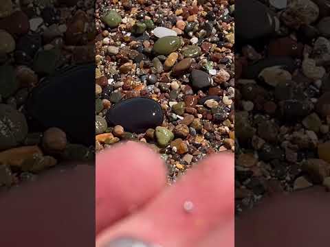 Beach agate and waves. #waves #beach #agate