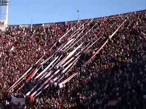 "YO SOY DE ESE GLORIOSO PARQUE DE LOS PATRICIOS" Barra: La Banda de la Quema &bull; Club: Huracán