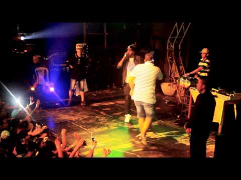 MC Waguin e MC Delano AO VIVO ARMAZZEM 301