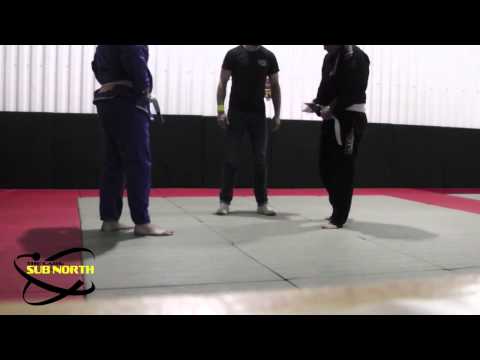 3 o95 White Belt   Match 4   Ben Edge (Wolves BJJ) vs  Jason Harper (Evade) MP4 2