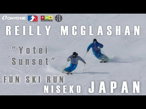 Freeski ski short turns Japan - Reilly McGlashan