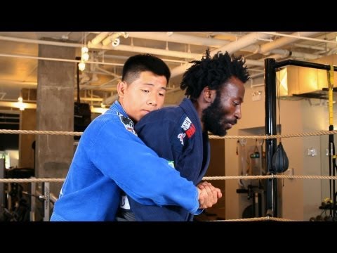 Bear Hug Escape with Frame and Side Step Thumbnail