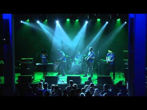 Firmabänd 2016 eelvoor - AB/CD/Tallinn European School - Brick in the Wall