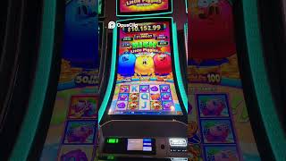 AP - Rich Little Piggies Slot Machine Big Wins & Close Calls!