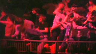 STATUS QUO Hold You back (Live at the NEC 1982)