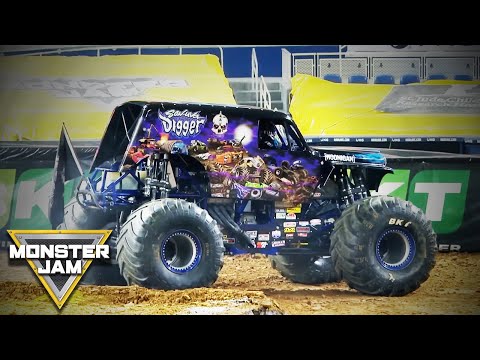 Monster Jam - 2022 - LoanDepot Park - Miami, FL - 1 | Monster Jam